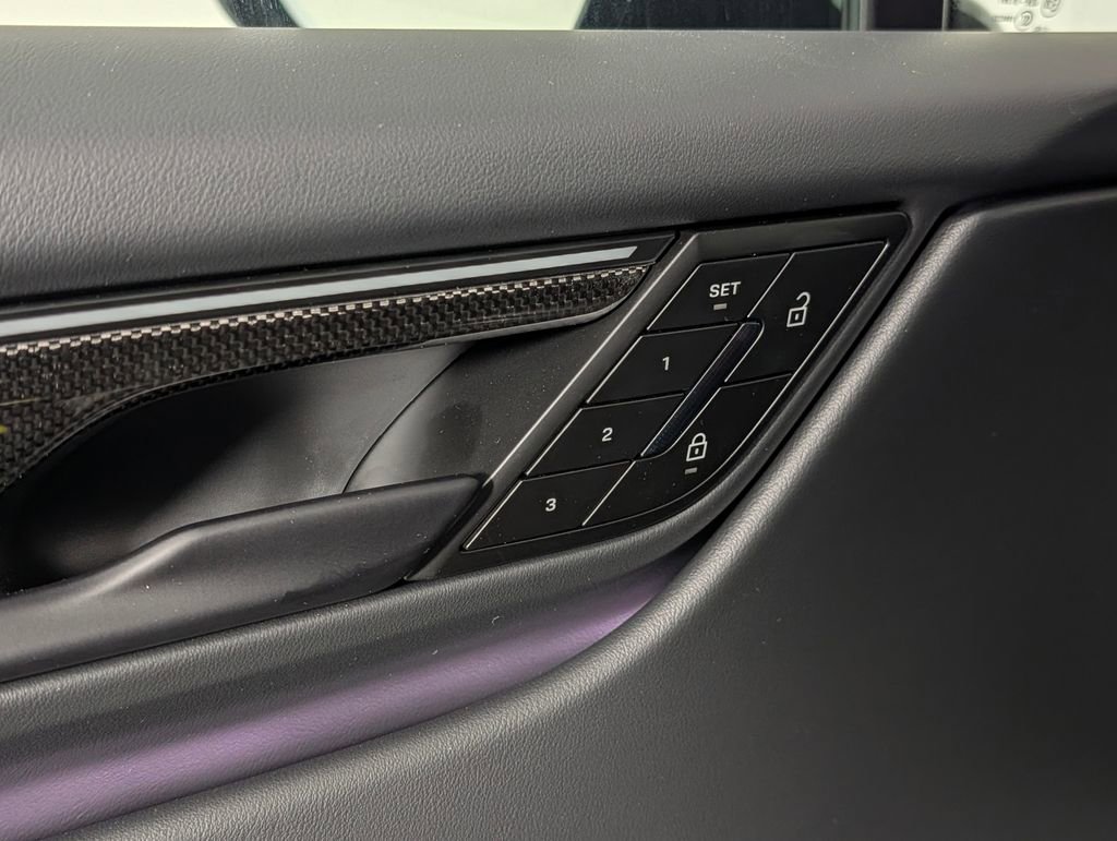 New 2026 Porsche Macan Turbo Electric image 26