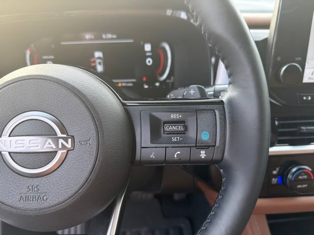 Used 2025 Nissan Pathfinder Platinum w/ Cargo Package AWD/4WD image 22