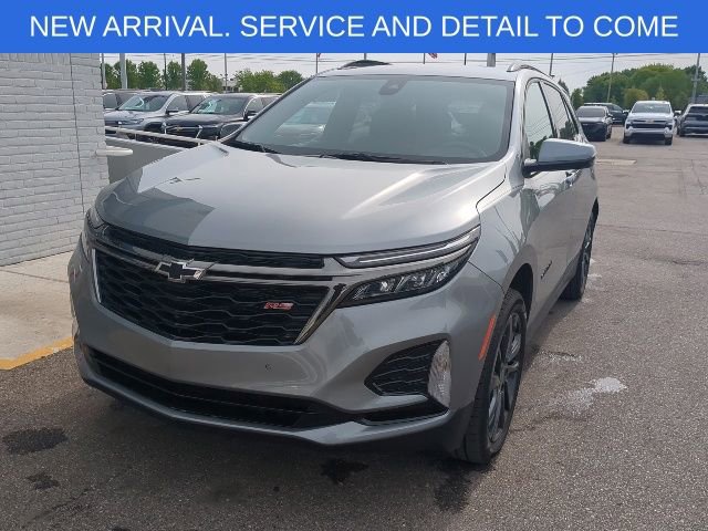 Used 2023 Chevrolet Equinox RS AWD/4WD image 12