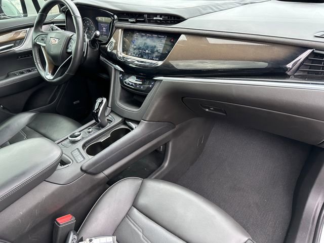 Used 2022 Cadillac XT6 Sport w/ Platinum Package image 10