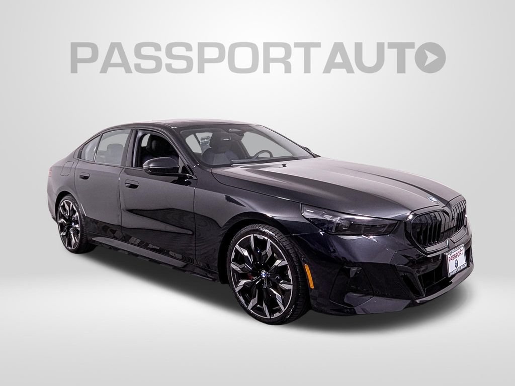 Used 2026 BMW 530i xDrive w/ M Sport Package AWD/4WD image 9