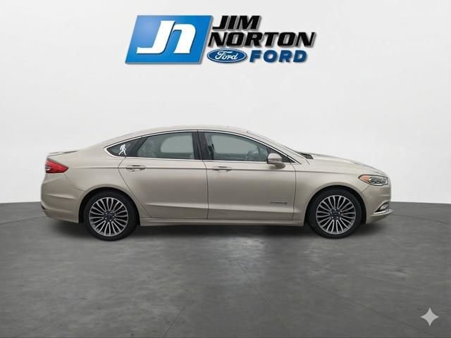 Used 2018 Ford Fusion Titanium FWD image 11