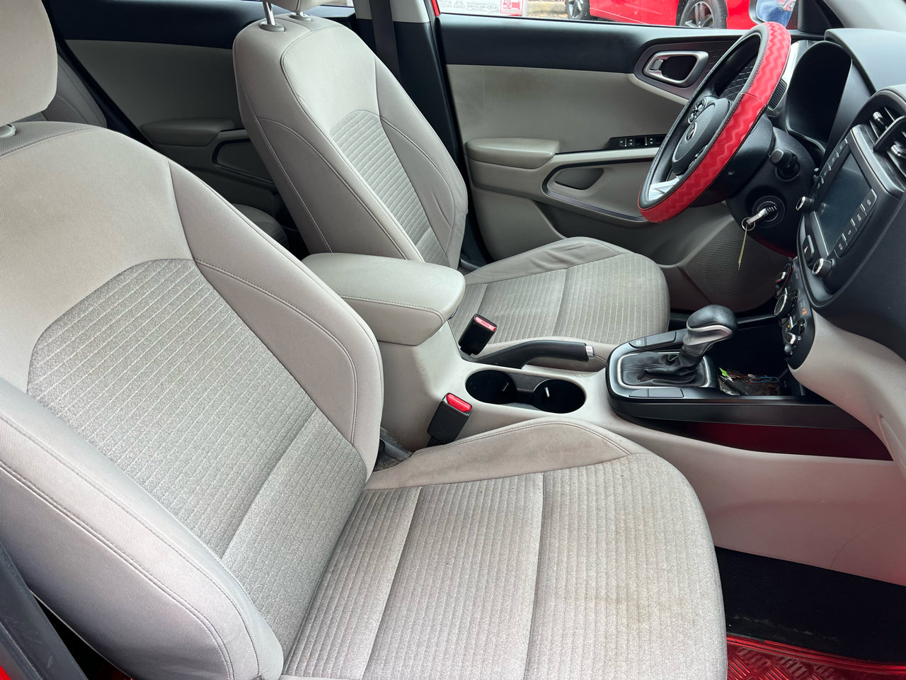 Used 2020 Kia Soul S image 17