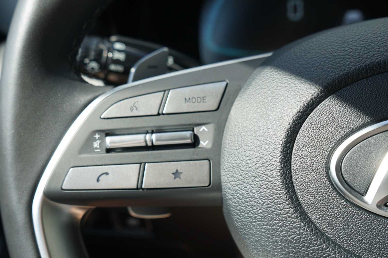 Used 2025 Hyundai Palisade SEL FWD image 14