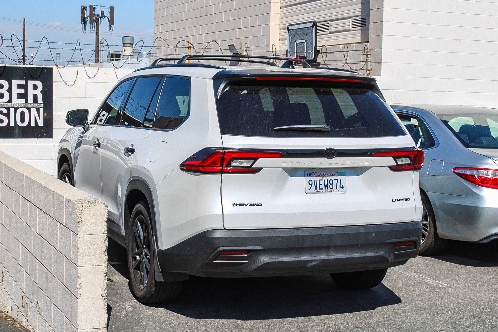 Certified 2026 Toyota Grand Highlander AWD Hybrid image 7