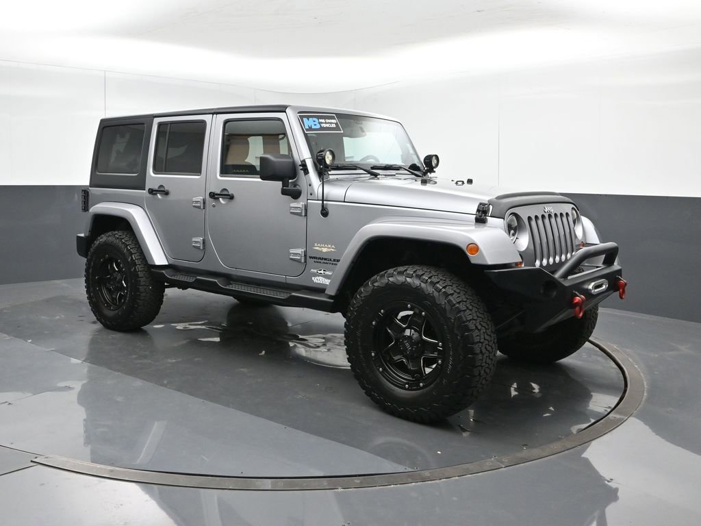 Used 2013 Jeep Wrangler Unlimited Sahara w/ Dual Top Group image 7