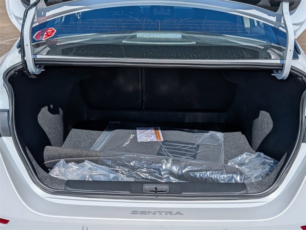 New 2025 Nissan Sentra SR w/ SR Premium Package image 24
