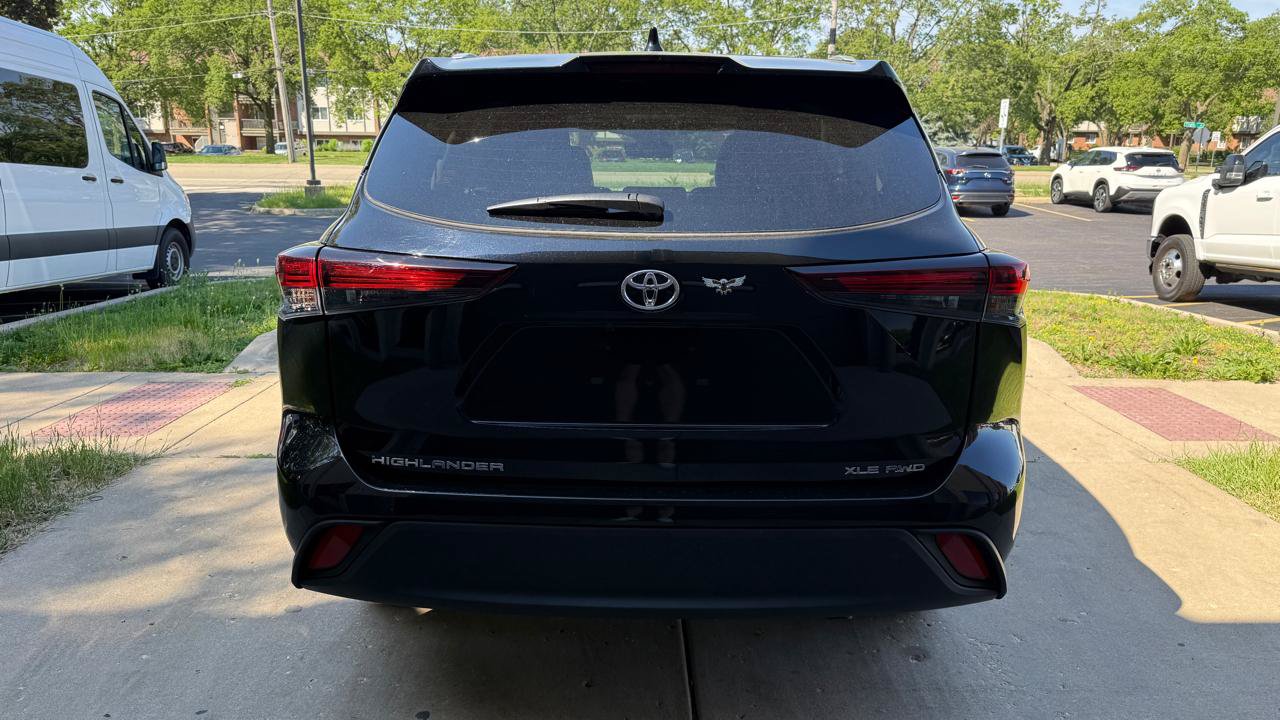 Used 2026 Toyota Highlander XLE AWD/4WD image 6