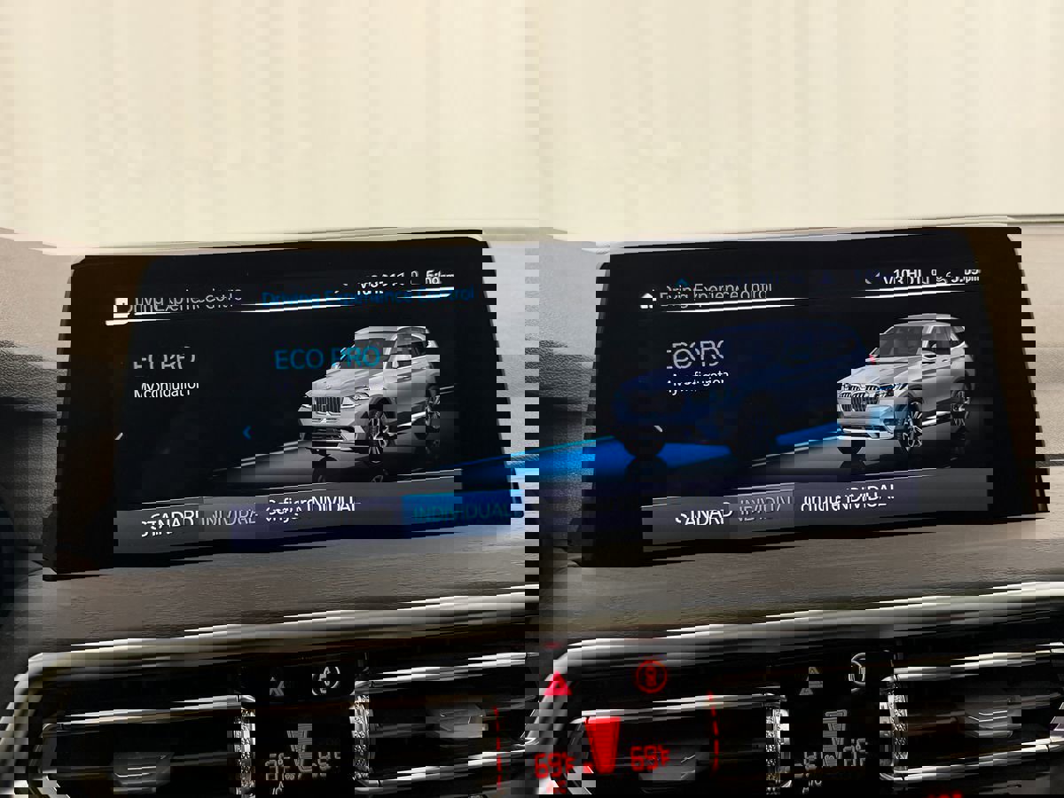 Used 2024 BMW X3 xDrive30i image 25