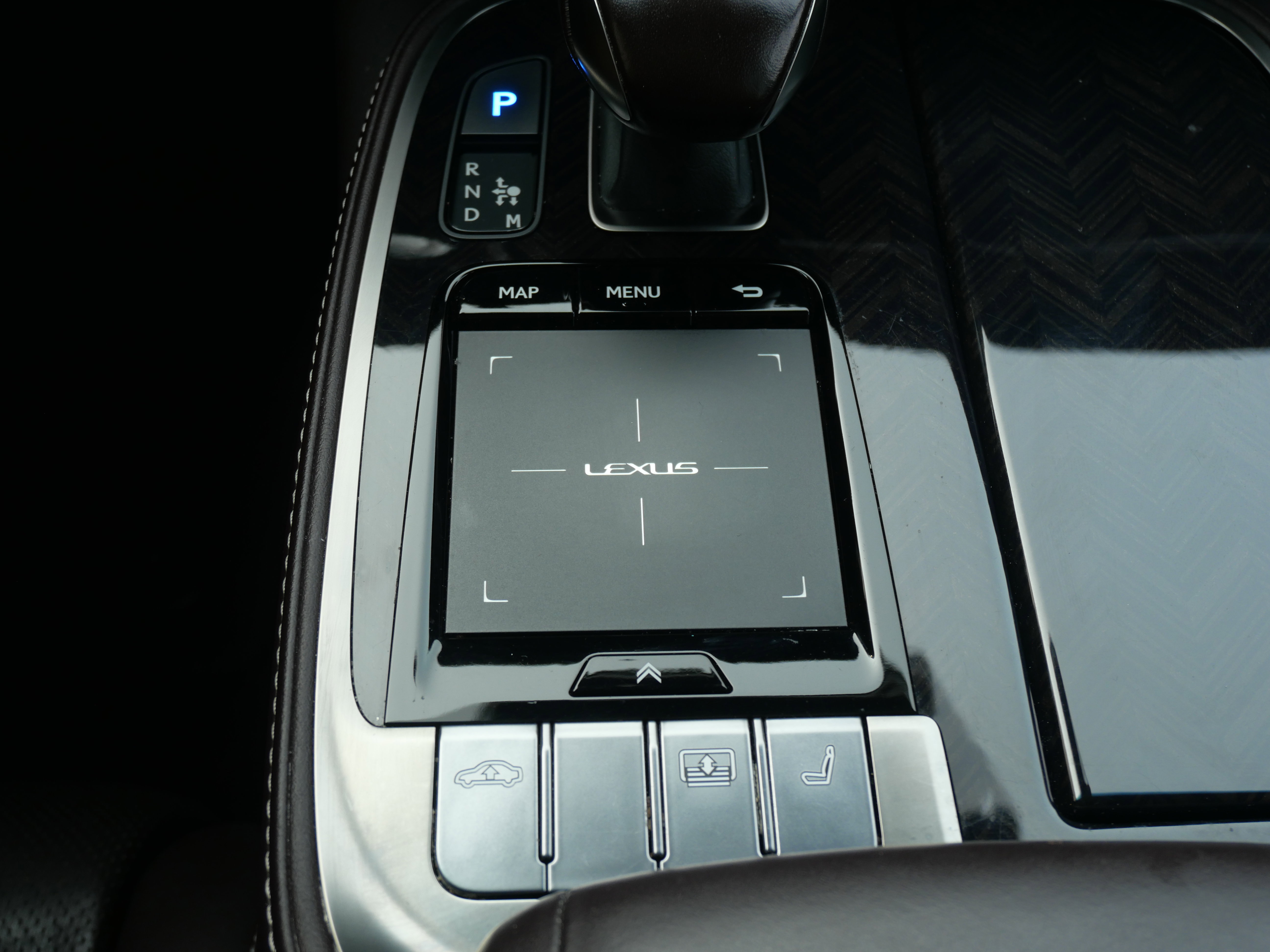 Used 2019 Lexus LS 500 image 18