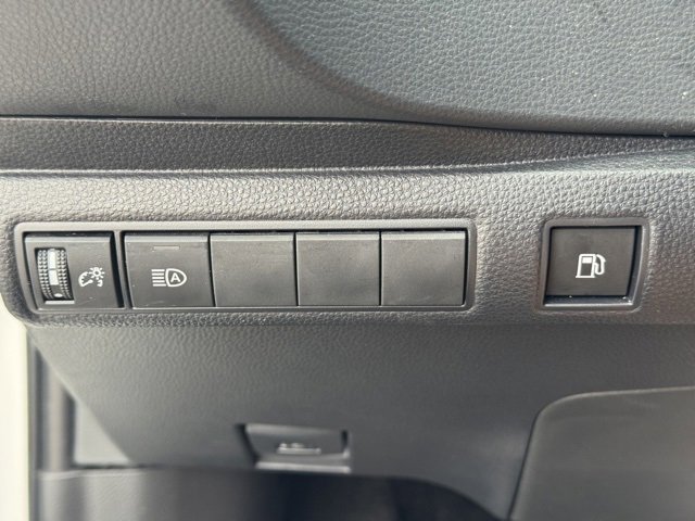 Used 2024 Toyota Corolla Hybrid Sedan image 22