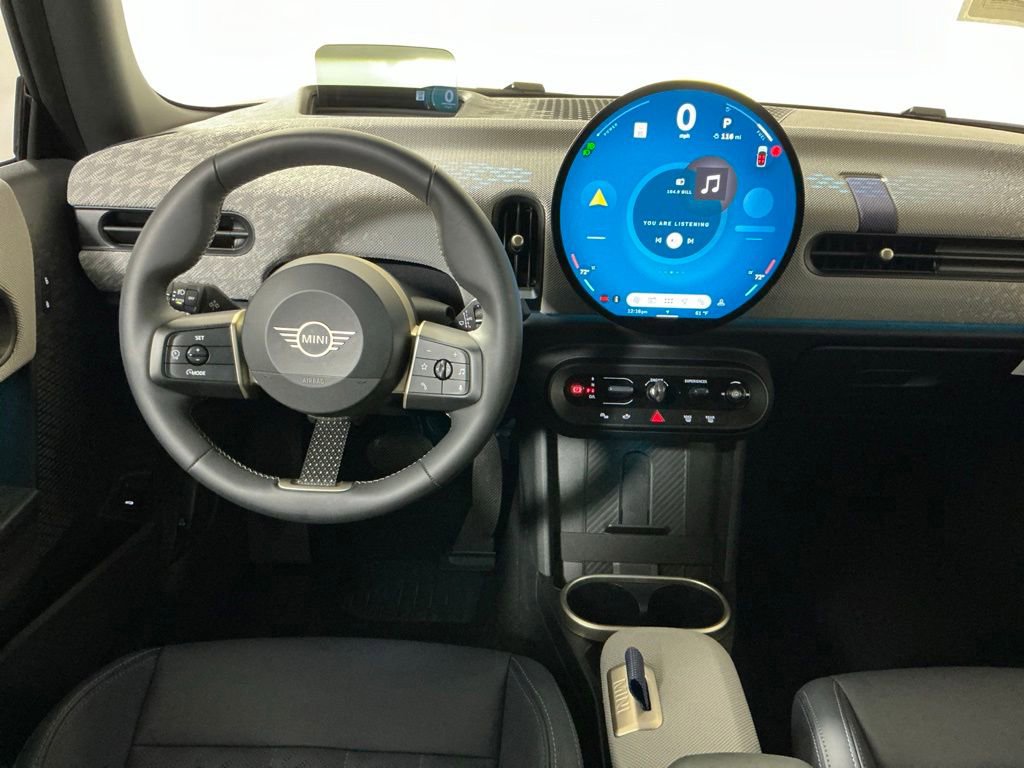 Certified 2025 MINI Cooper 2-Door Hardtop FWD image 9
