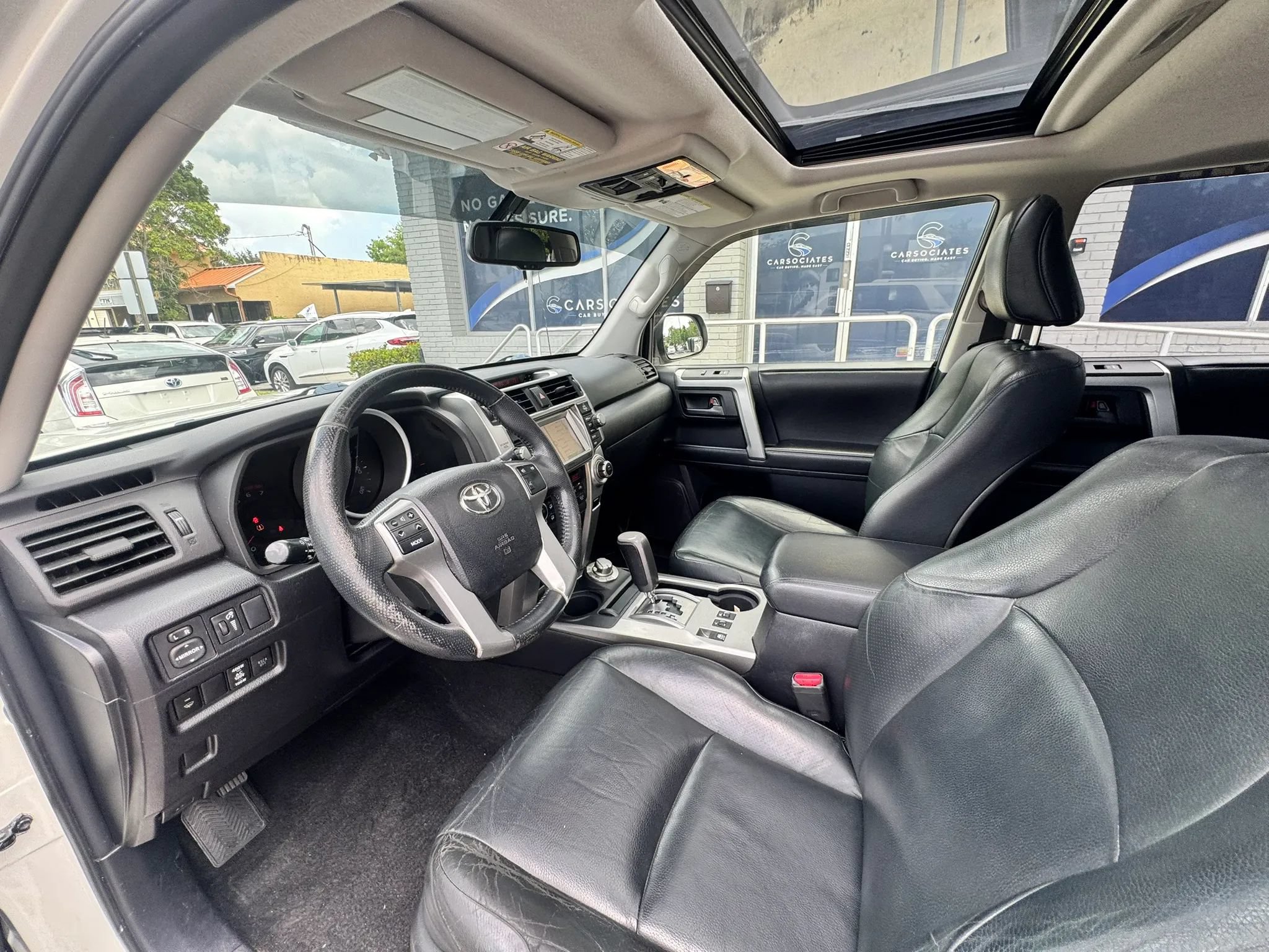 Used 2013 Toyota 4Runner Limited AWD/4WD image 18