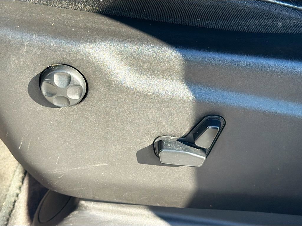 Used 2019 Jeep Grand Cherokee Altitude image 26