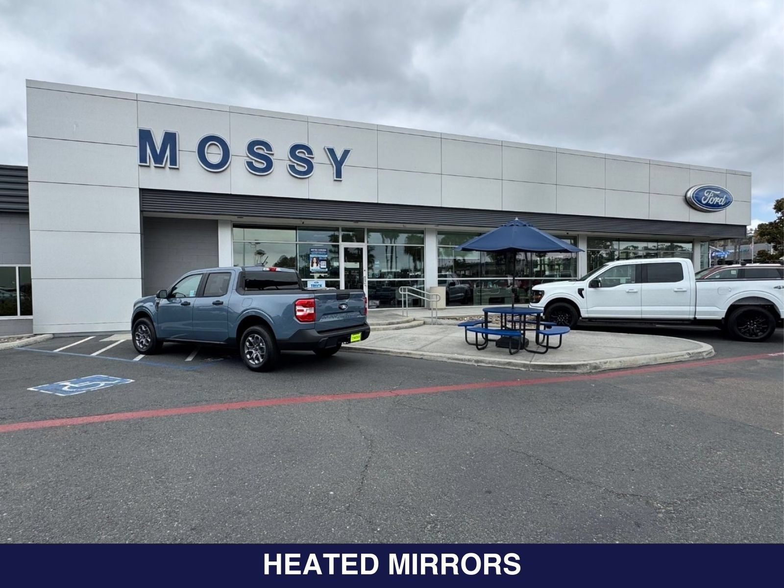 Used 2022 Toyota Tacoma Limited w/ Nightshade Package AWD/4WD image 36
