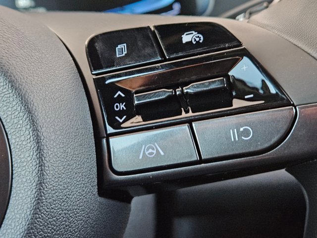 Used 2026 Hyundai Elantra Sport FWD image 16