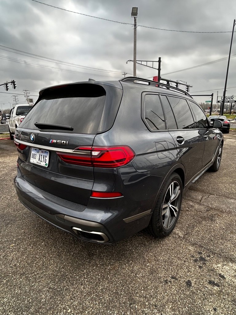 Used 2020 BMW X7 M50i w/ Dynamic Handling Package image 4