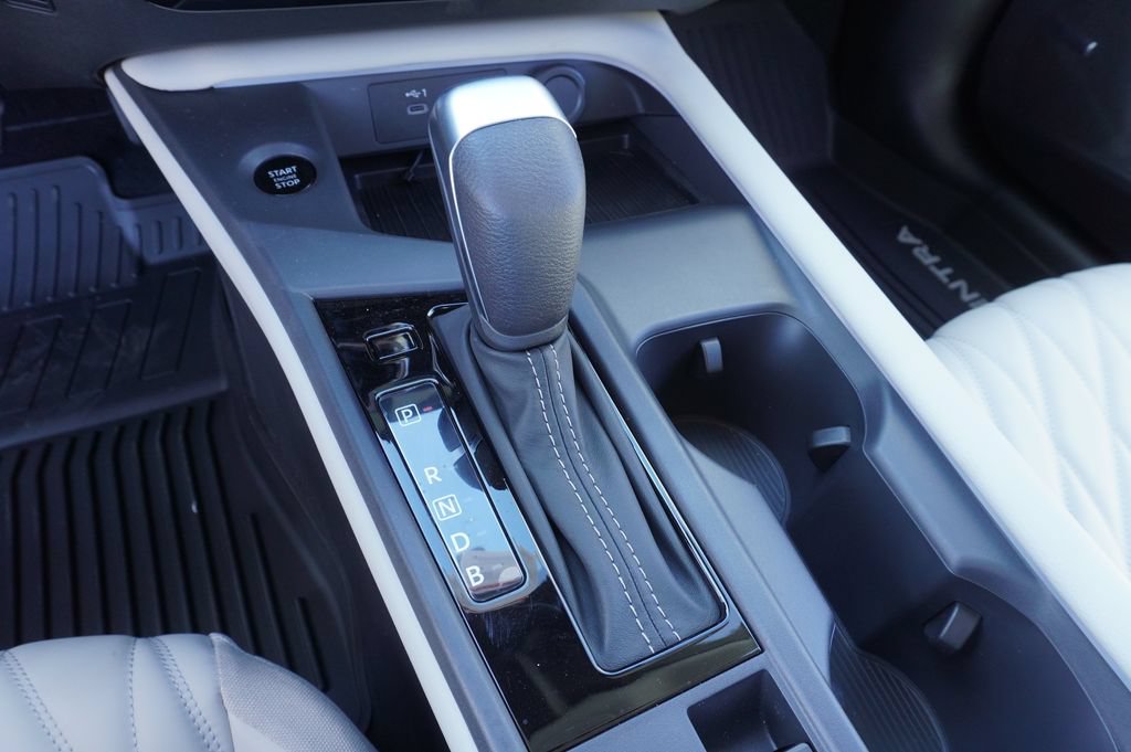 New 2026 Nissan Sentra SL w/ Floor Mat Package FWD image 19