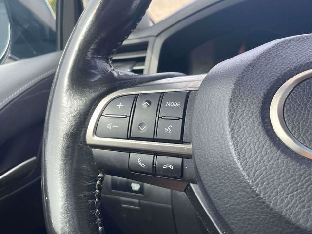 Used 2016 Lexus LX 570 4WD w/ Luxury Package image 24