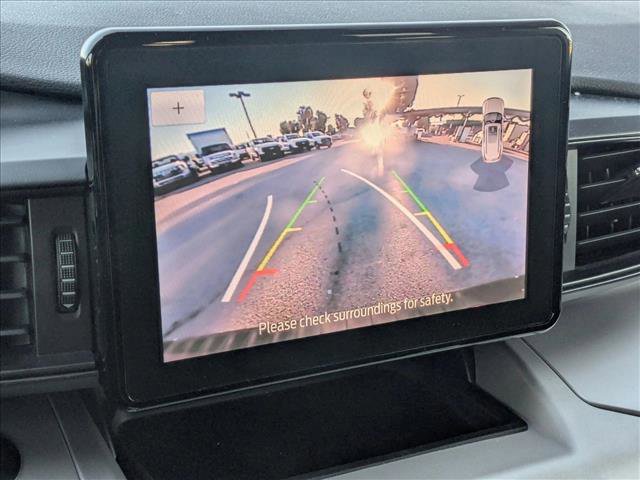 Used 2023 Ford Explorer XLT image 13