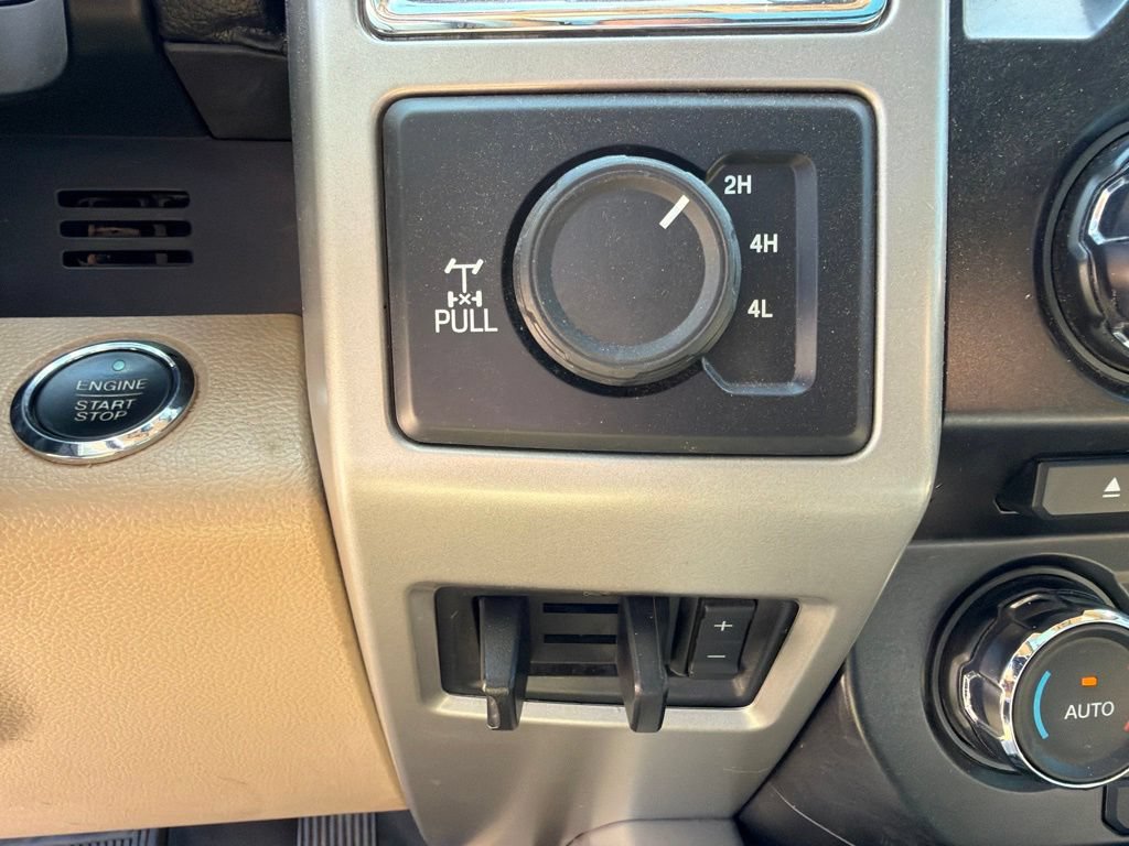Used 2017 Ford F250 Lariat w/ Lariat Ultimate Package AWD/4WD image 25
