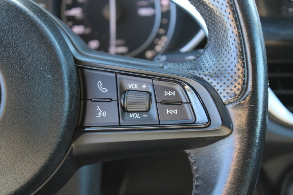 Used 2022 Alfa Romeo Stelvio Sprint image 15