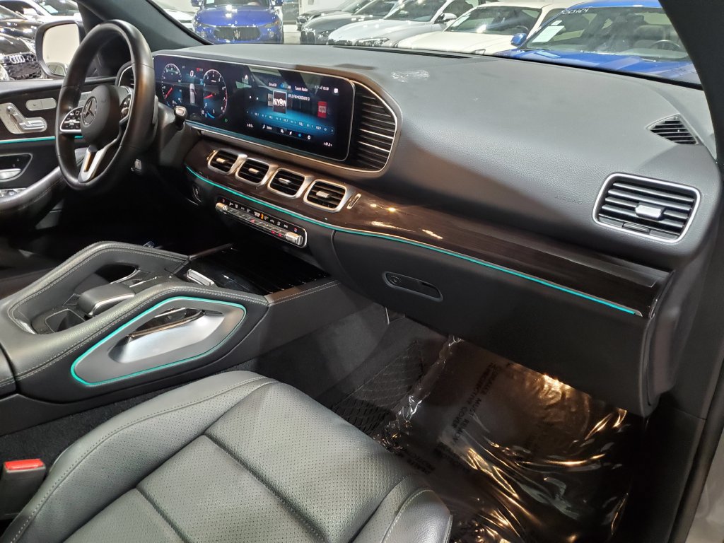 Used 2020 Mercedes-Benz GLE 350 4MATIC image 15
