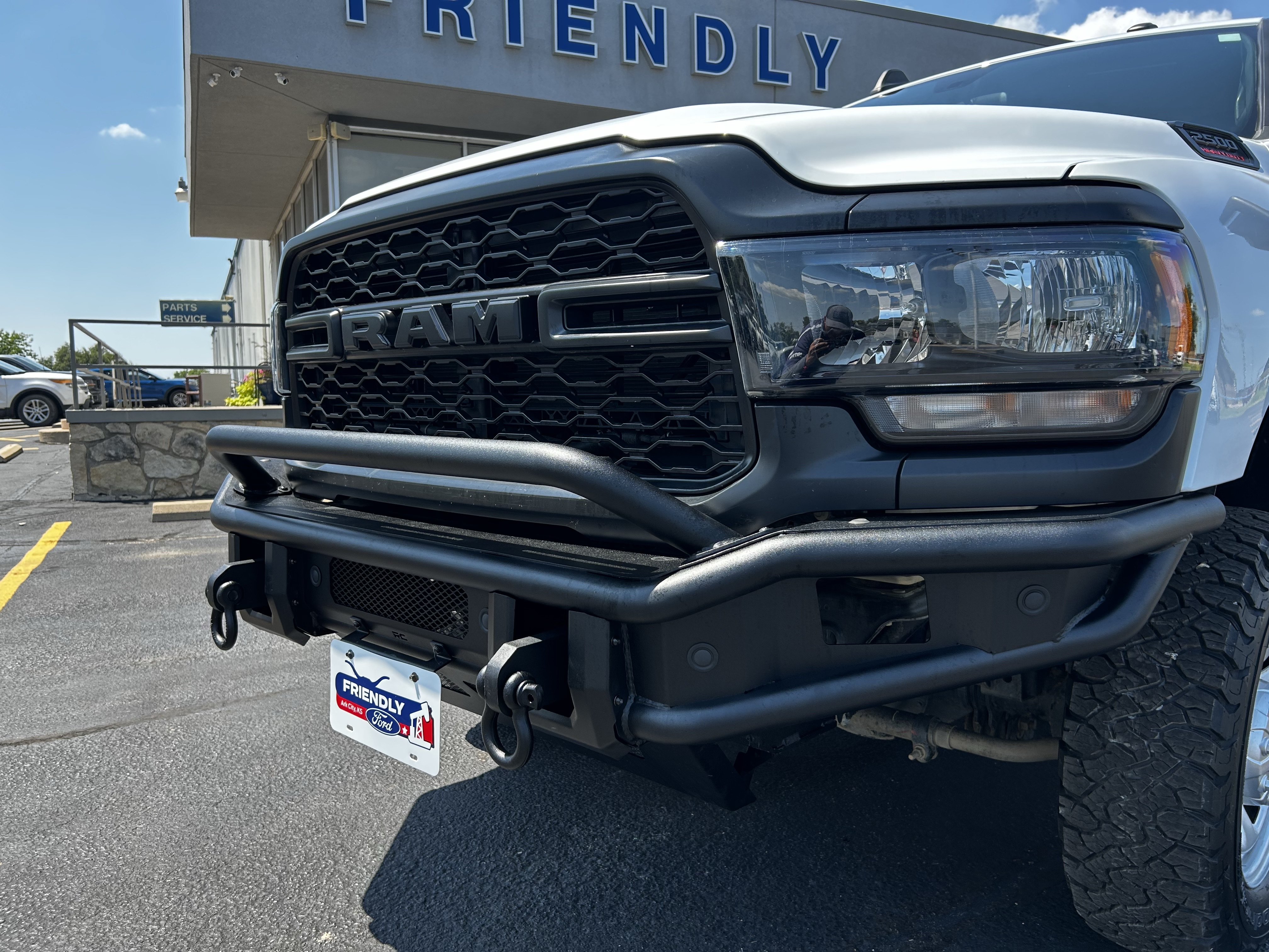 Used 2023 RAM 2500 Tradesman AWD/4WD image 39
