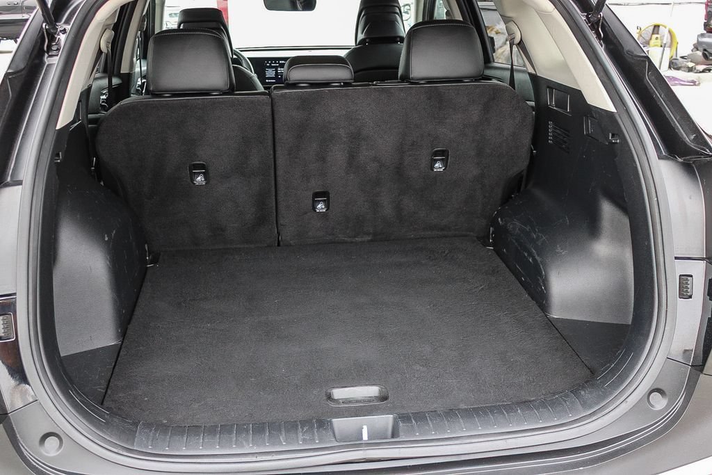 Used 2025 Kia Sportage EX FWD image 26