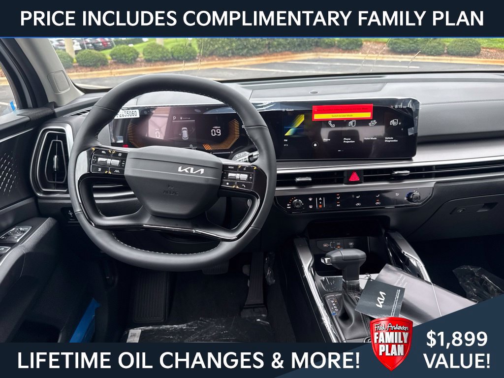 New 2026 Kia Sorento LX FWD image 2
