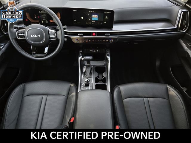Certified 2025 Kia Sorento S image 16