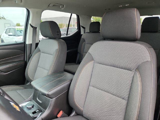 Used 2020 Chevrolet Traverse LS FWD image 22