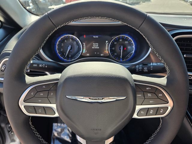 New 2026 Chrysler Pacifica Select FWD image 28