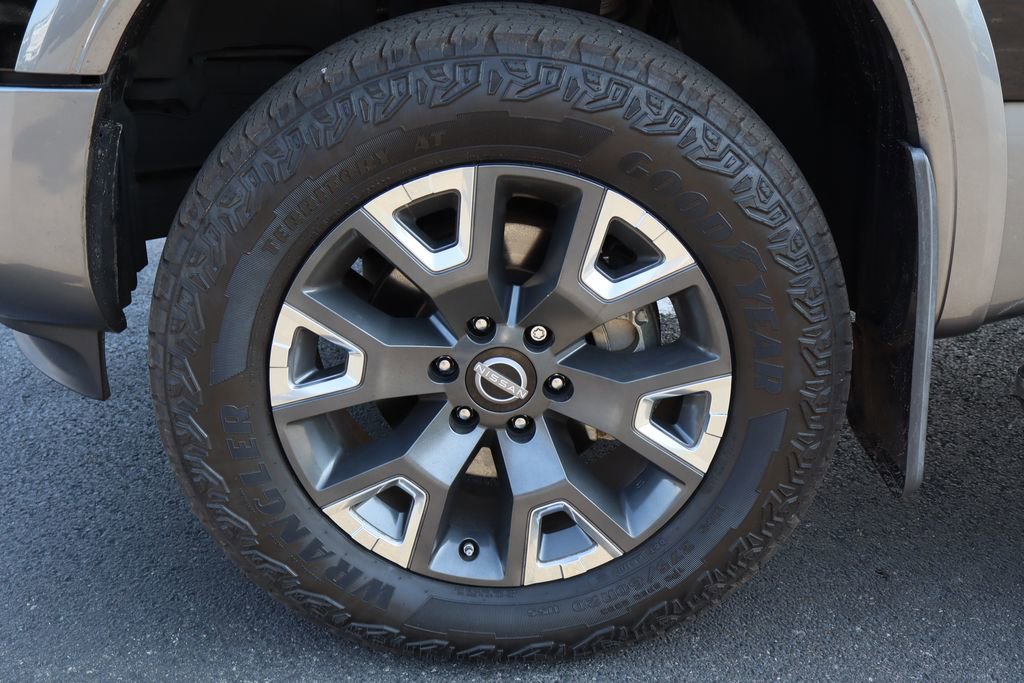 Used 2023 Nissan Titan Platinum Reserve w/ Moonroof Package image 32