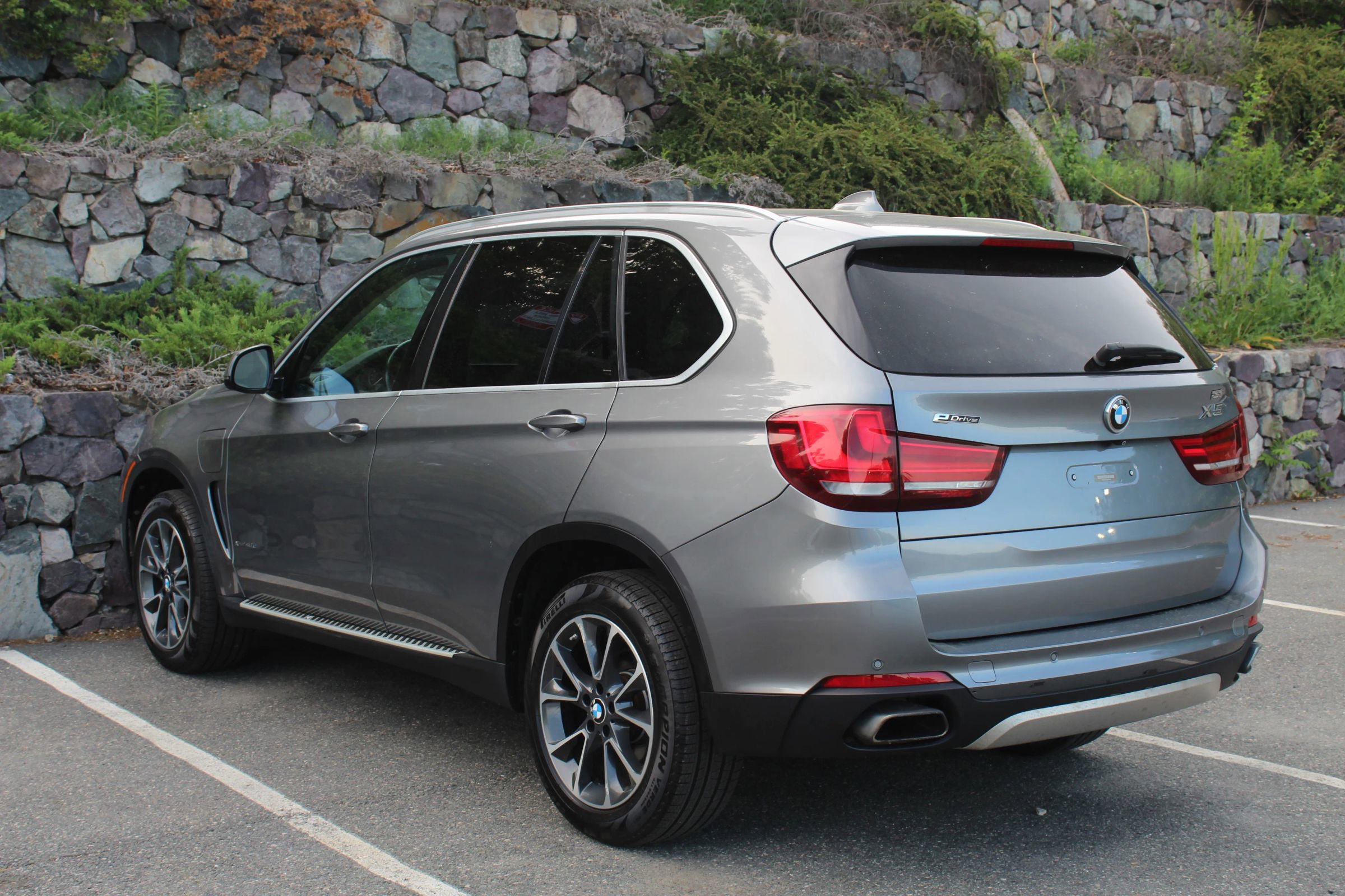 Used 2016 BMW X5 xDrive40e AWD/4WD image 7