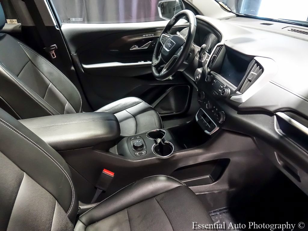 Used 2024 GMC Terrain SLT w/ Elevation Edition AWD/4WD image 30