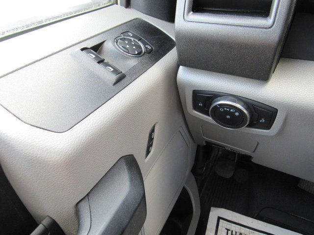 Used 2020 Ford F350 XL w/ Power Equipment Group image 40
