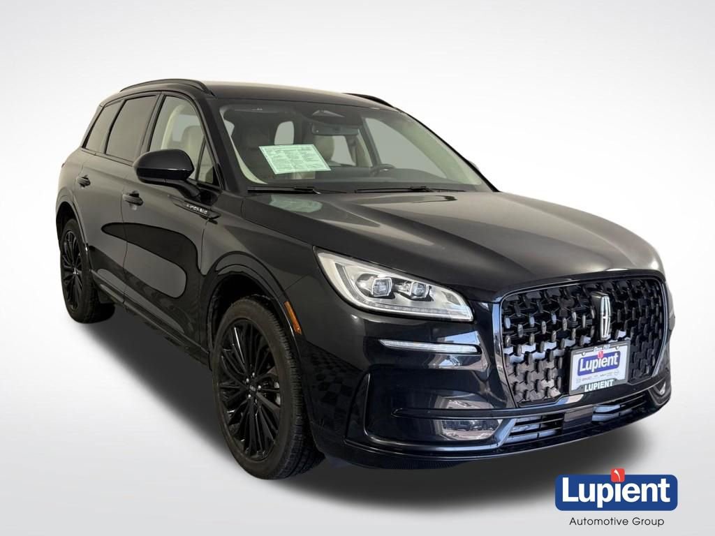 Used 2023 Lincoln Corsair Reserve w/ Jet Appearance Package