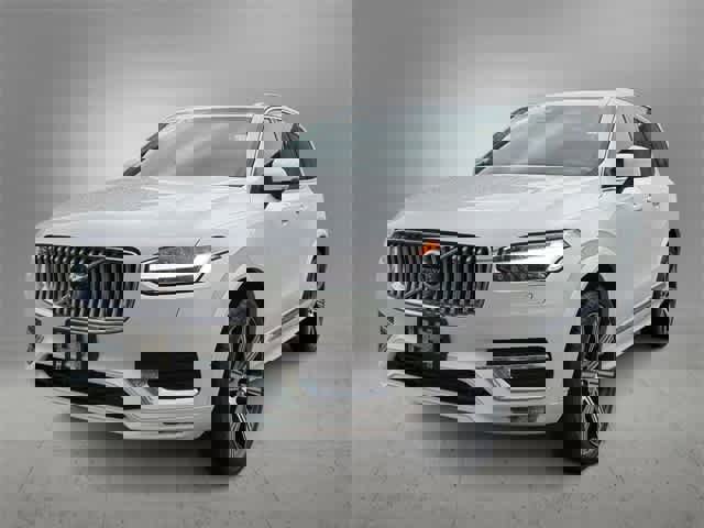 Used 2022 Volvo XC90 T6 Inscription w/ Advanced Package image 4