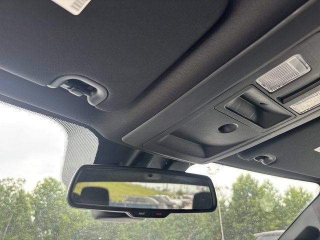 Used 2022 RAM 1500 Classic Warlock w/ Electronics Group AWD/4WD image 32