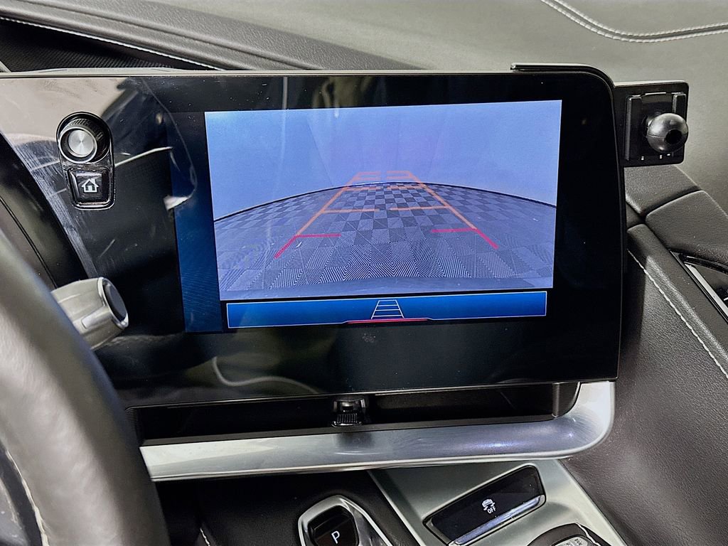 Used 2024 Chevrolet Corvette Stingray Convertible w/ Z51 Performance Package image 17