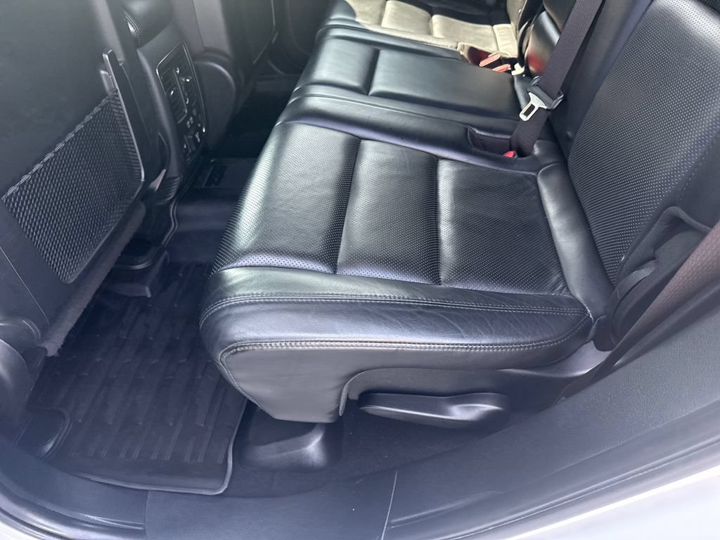 Used 2019 Jeep Grand Cherokee Limited w/ Luxury Group II AWD/4WD image 19