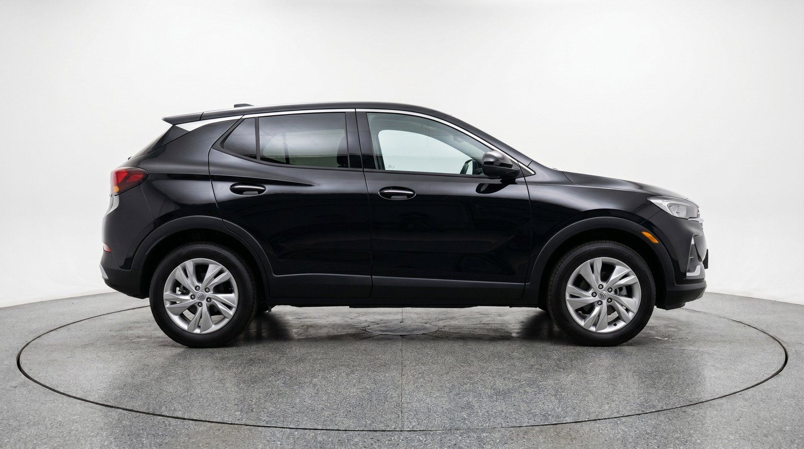 Used 2025 Buick Encore GX Preferred FWD image 11