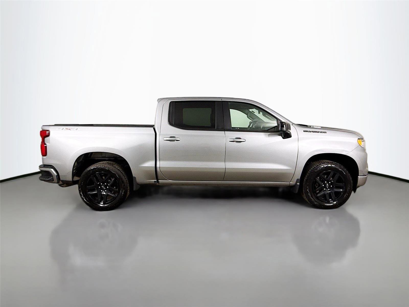 Used 2023 Chevrolet Silverado 1500 RST AWD/4WD image 17