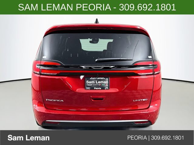 New 2027 Chrysler Pacifica Limited FWD image 6