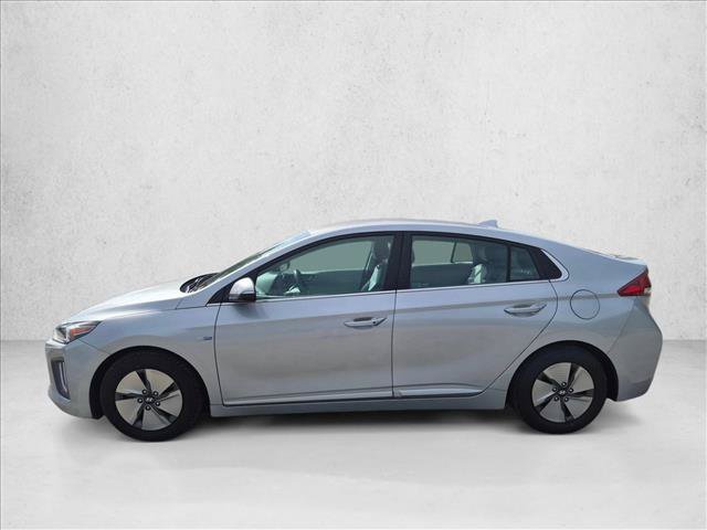 Used 2020 Hyundai Ioniq SE FWD image 8