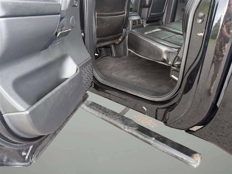 Used 2013 Nissan Titan PRO-4X image 17