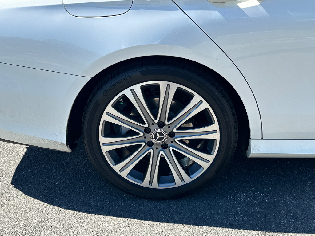 Used 2022 Mercedes-Benz E 350 Sedan image 17
