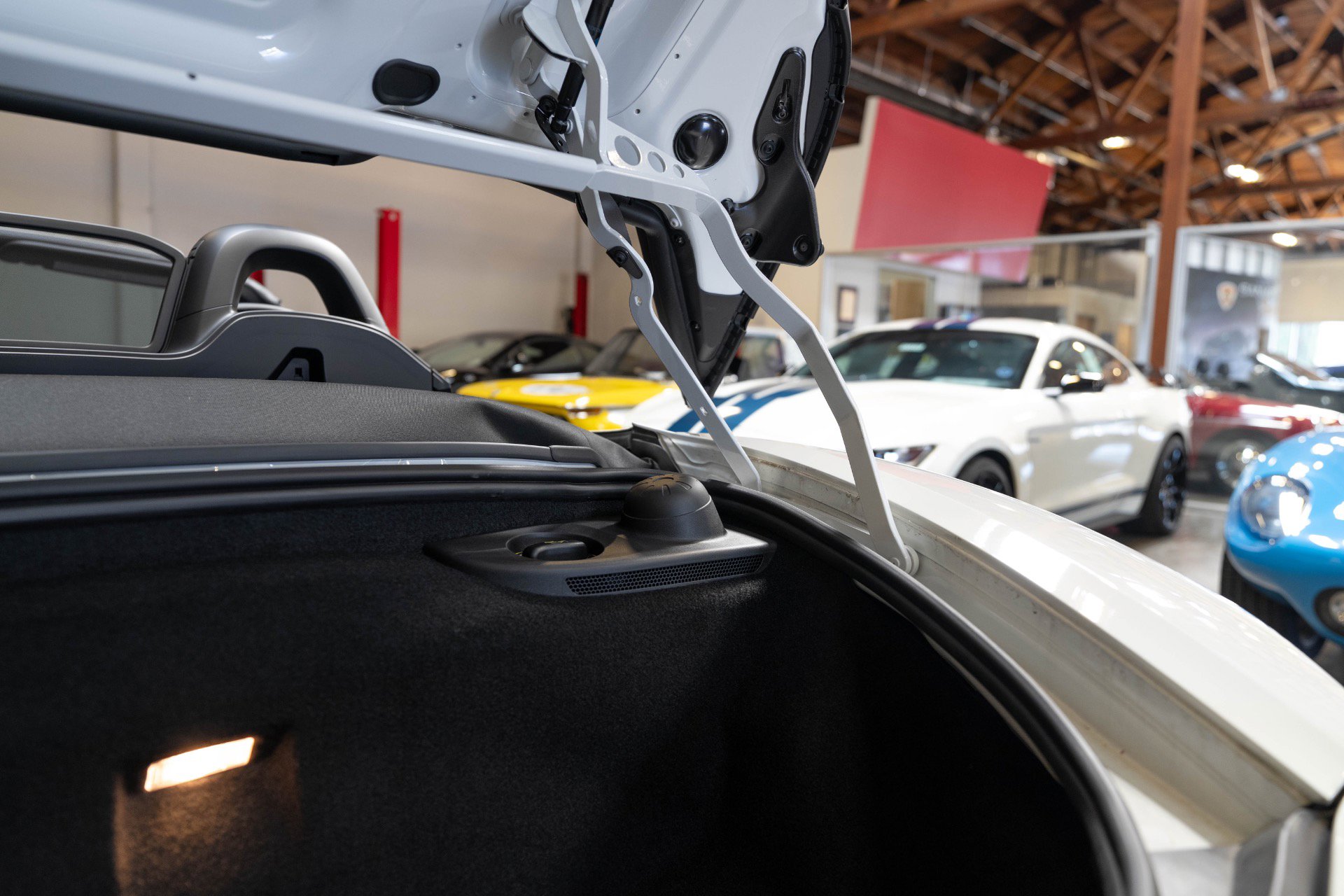 Used 2021 Porsche 718 Boxster Spyder image 90