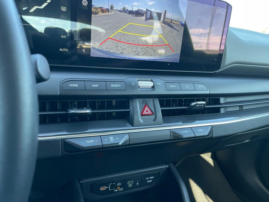 Used 2025 Kia K4 EX image 17